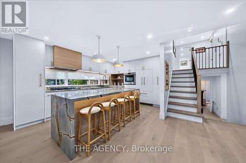 259 Rumble Avenue, Richmond Hill, ON 
