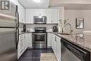 Kitchen - Th 31 - 120 Twenty Fourth Street, Toronto, ON 
