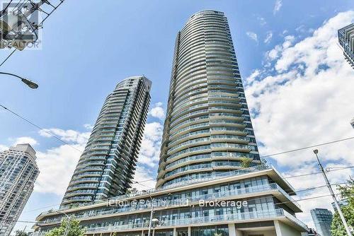 2102 - 2230 LAKE SHORE BOULEVARD W , Toronto, Ontario M8V 0B2 3