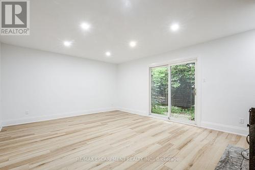 2104 Mississauga Road, Mississauga, ON 