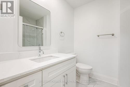 2104 Mississauga Road, Mississauga, ON 