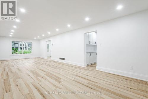 2104 Mississauga Road, Mississauga, ON 
