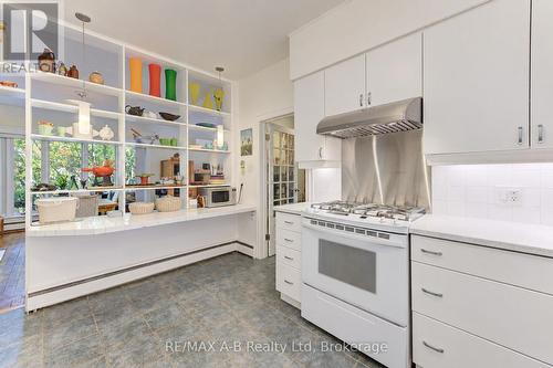 k - 204 Delamere Avenue, Stratford, ON 