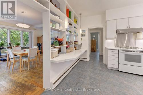 kitchen and dining room area - 204 Delamere Avenue, Stratford, ON 