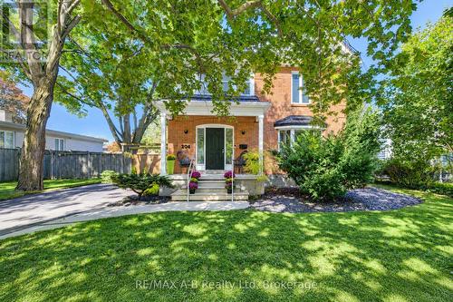 204 Delamere Avenue, Stratford, ON 