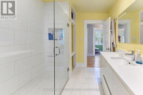 second floor 3 pc bath - 204 Delamere Avenue, Stratford, ON 