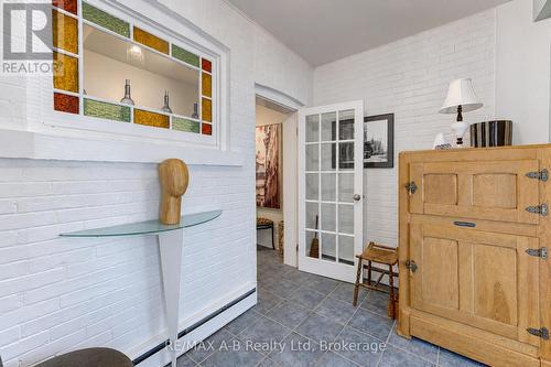 front door foyer - 204 Delamere Avenue, Stratford, ON 