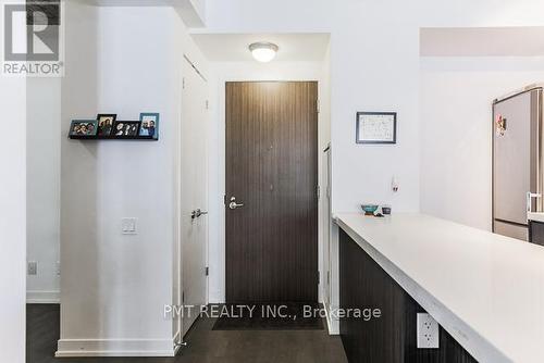 526 - 560 KING STREET W , Toronto, Ontario M5V 0L5 2