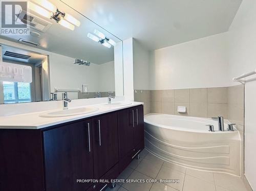 Th10 - 19 Anndale Drive, Toronto, ON 