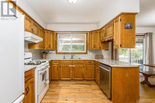288 Lafontaine Road W, Tiny (Lafontaine), ON 