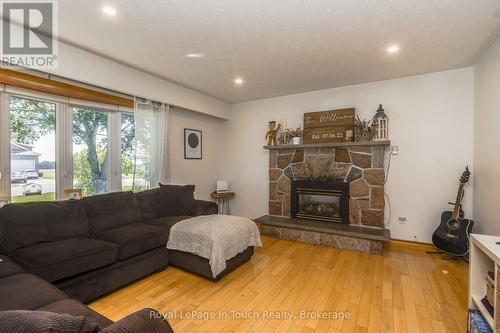 288 Lafontaine Road W, Tiny (Lafontaine), ON 