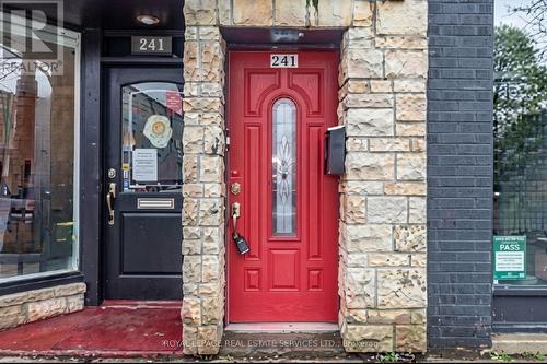 241-243 Lakeshore Road E, Mississauga, ON 