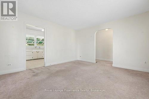 47 Bay Drive, Belleville (Belleville Ward), ON 
