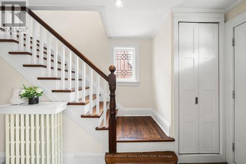 112 Southvale Drive, Toronto, ON 