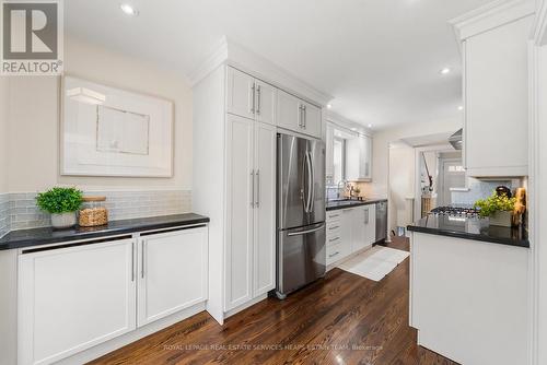 112 Southvale Drive, Toronto, ON 
