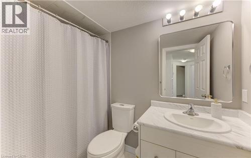 74 Wheat Lane, Kitchener, ON 