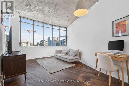 803 - 90 TRINITY STREET , Toronto, Ontario M5A 0E4 2