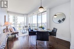 1006 - 500 ST CLAIR AVENUE W Toronto, ON M6C 1A8