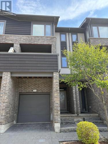 212 - 1960 DALMAGARRY ROAD , London North (North E), Ontario N6G 0T8 2