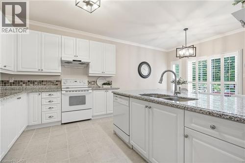2381 Grand Oak Trail, Oakville, ON 