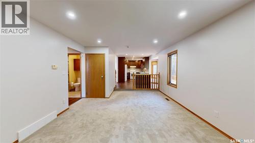 610 Nesslin Crescent, Saskatoon, SK 