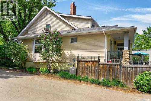 2718 Regina Avenue, Regina, SK 