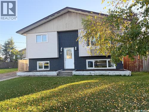 10 Evans Place, Meadow Lake, SK 