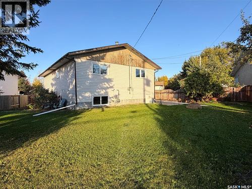 10 Evans Place, Meadow Lake, SK 