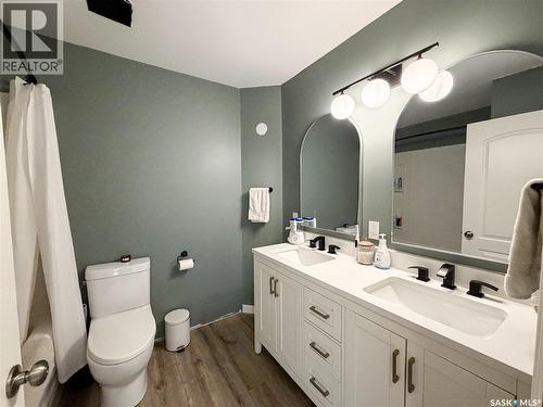 10 Evans Place, Meadow Lake, SK 