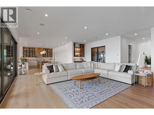 5631 Upper Mission Court, Kelowna, BC 
