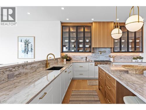 5631 Upper Mission Court, Kelowna, BC 