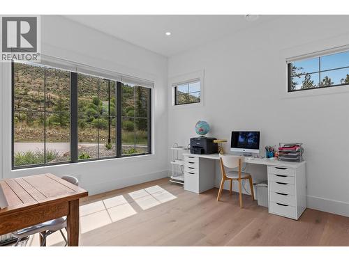 5631 Upper Mission Court, Kelowna, BC 