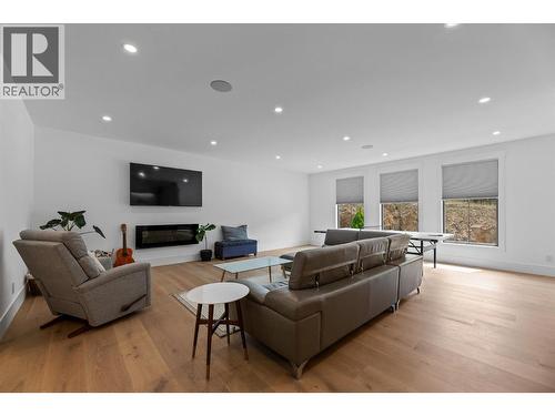 5631 Upper Mission Court, Kelowna, BC 