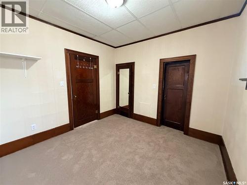 203 4Th Avenue E, Assiniboia, SK 