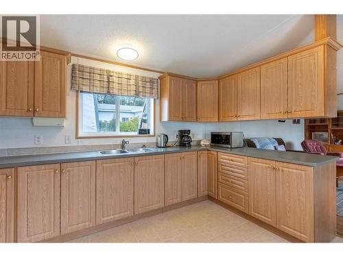 11 Topaz Crescent, Logan Lake, BC 