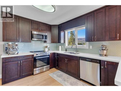 2245 Thacker Drive, West Kelowna, BC 