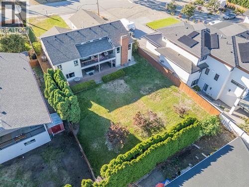 2245 Thacker Drive, West Kelowna, BC 