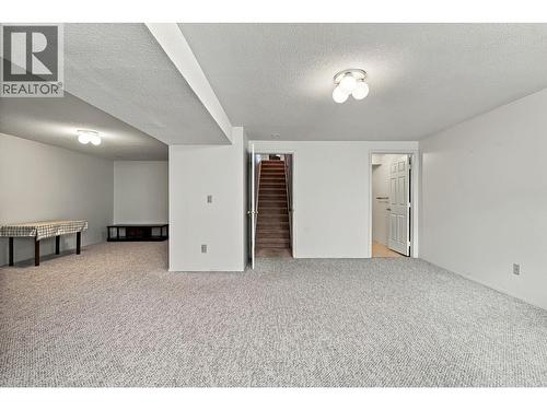 Family room - 2200 Gordon Drive Unit# 34, Kelowna, BC 