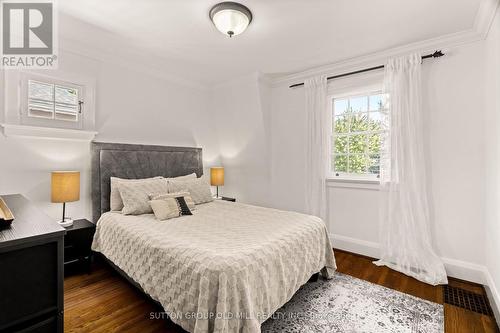 1372 Islington Avenue, Toronto, ON 