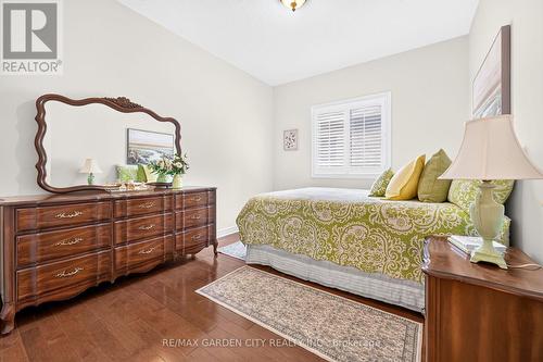 18 Heathcote Court, Grimsby, ON 