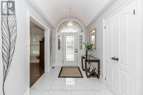 48 Rayburn Meadows Road, East Garafraxa, ON 