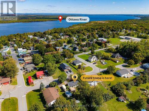 32 Phillips Street, Mcnab/Braeside, ON 