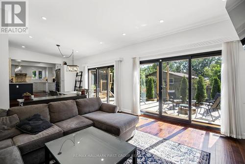 862 Boxworth Place, Pickering, ON 