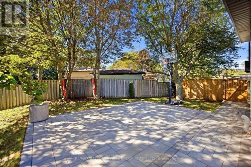 862 Boxworth Place, Pickering, ON 