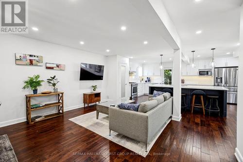 862 Boxworth Place, Pickering, ON 