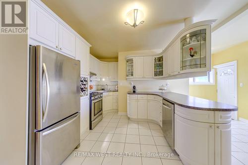 396 Bartlett Avenue N, Toronto, ON 