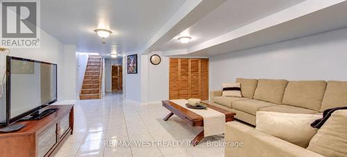 396 Bartlett Avenue N, Toronto, ON 