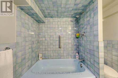 396 Bartlett Avenue N, Toronto, ON 