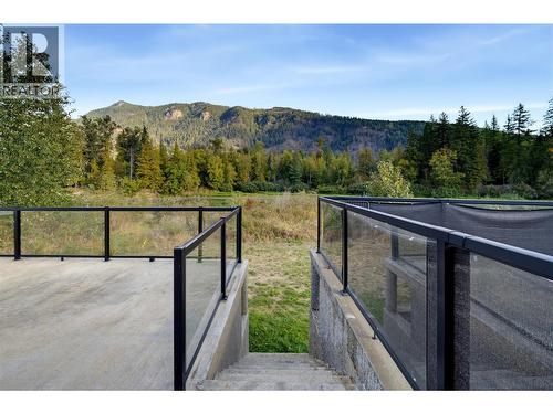 1383 Silver Sands Road Unit# 68, Sicamous, BC 