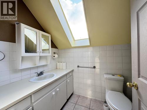 537 W 9Th Avenue, Prince Rupert, BC 